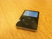 SROCHNO PRODAM IPOD CLASSIC 30gb