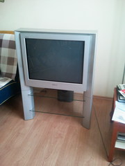 Телевизор Sony Trinitron 72 см