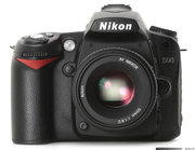 продам Nikon  D90. Вспышку,  объектив 18-135,  объектив 17-55. Блок nikon МВ-D80.